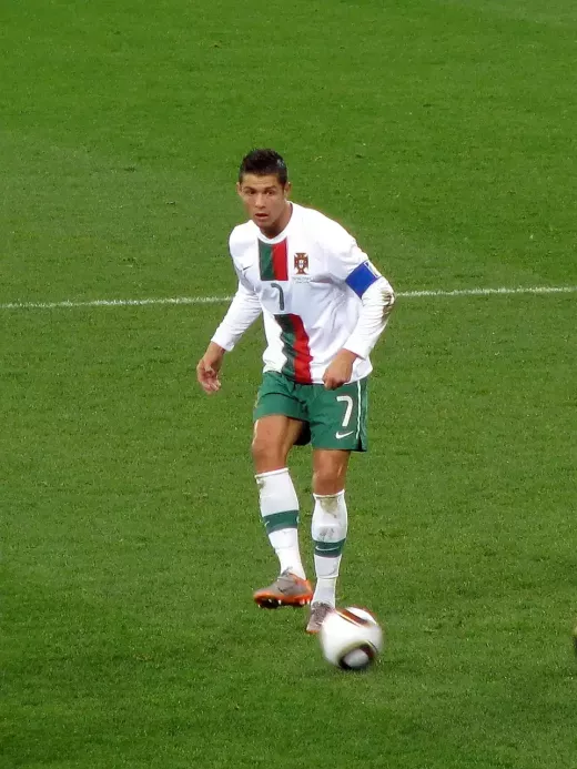 Cristiano Ronaldo VS. Eusebio, De strijd om de Titanen